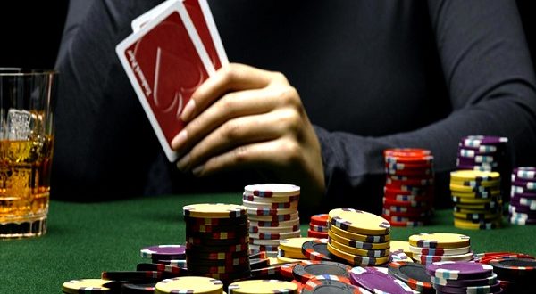 How to stop problem gambling that affected while playing at casino sites to gamblers