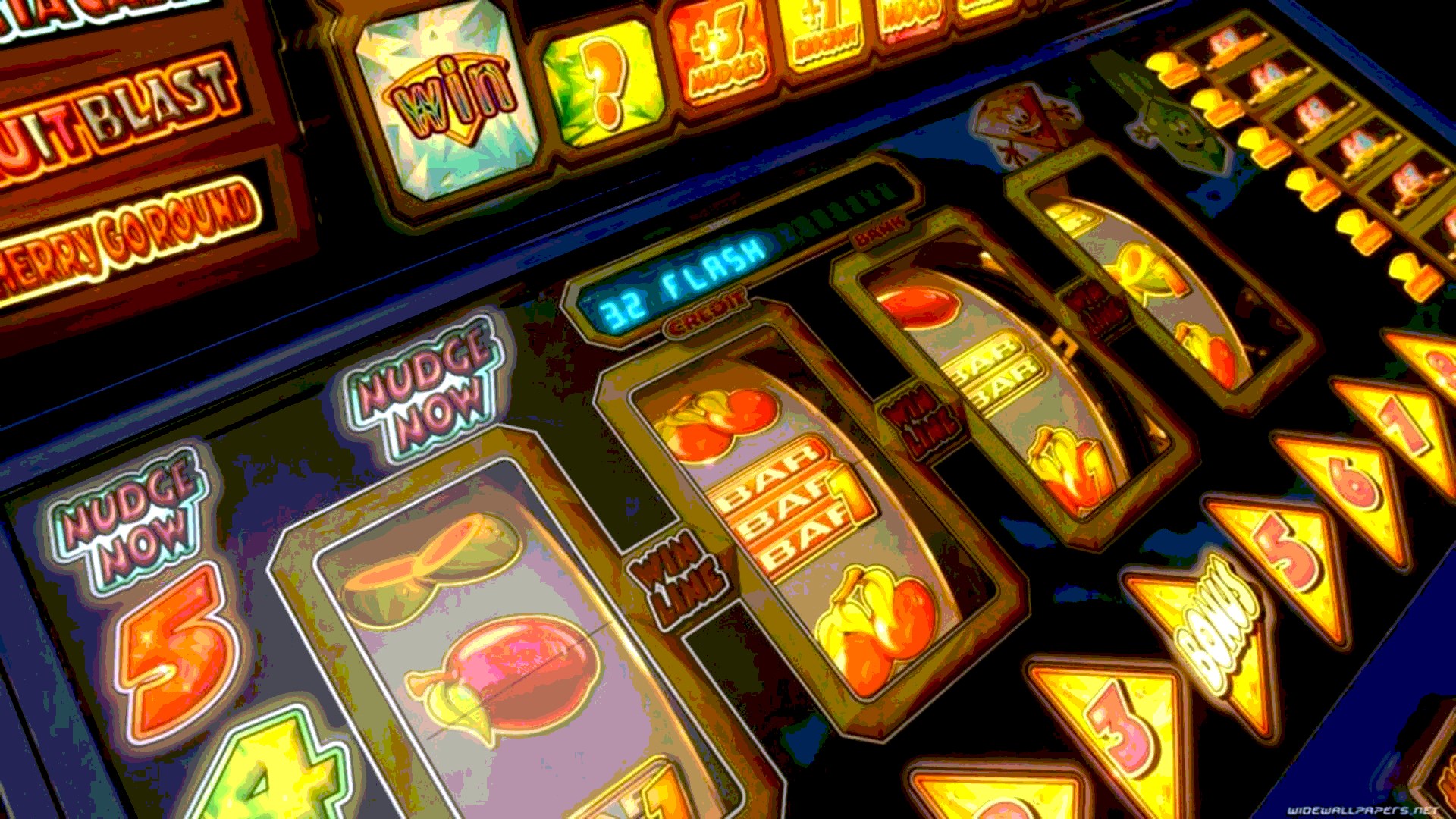 Choose The Right Strategy To Play Online Slot Games